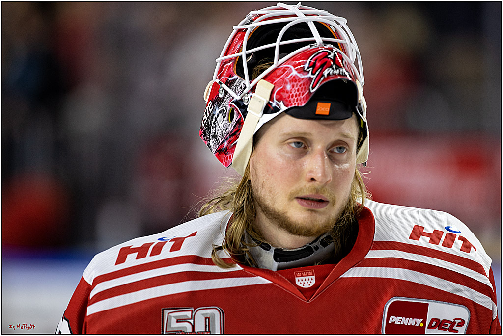 PENNY DEL;  Kölner Haie - Fischtown Pinguins; Köln, 04.10.2022